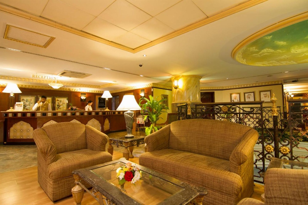 Landmark Plaza Hotel Main image